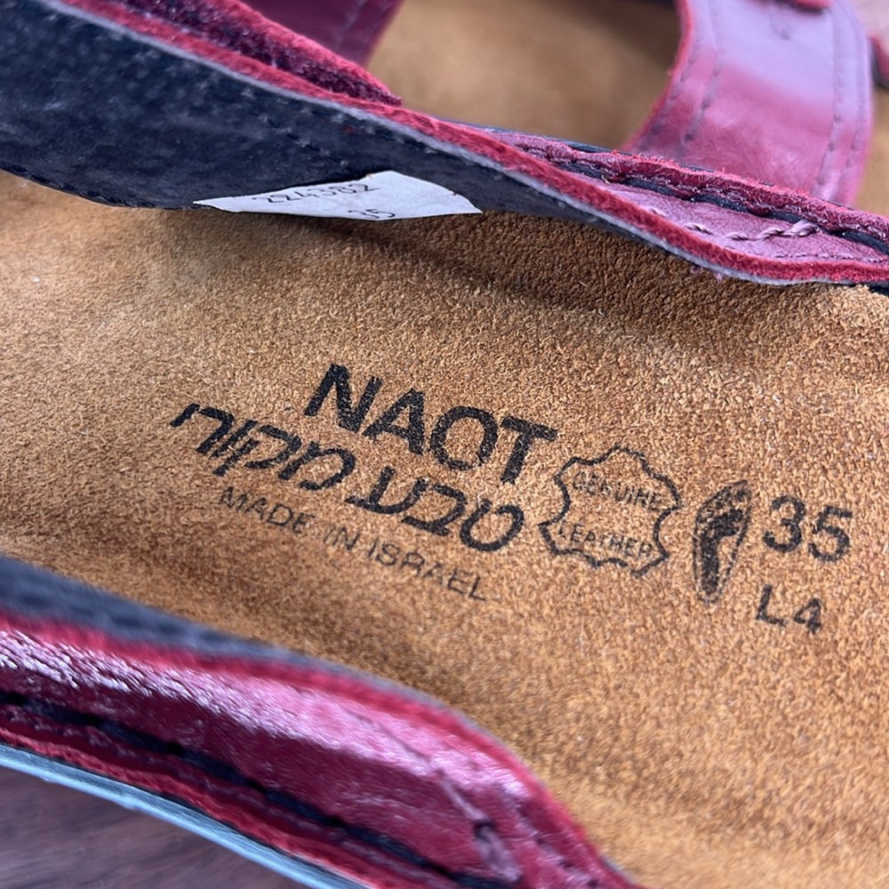 NAOT sandals size 35 - Picture 6 of 9